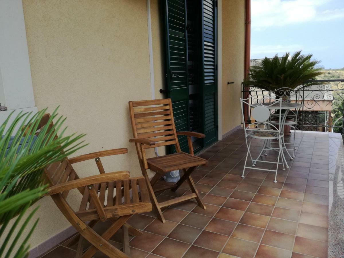 La Dimora Di Helios Apartment Noto Exterior foto